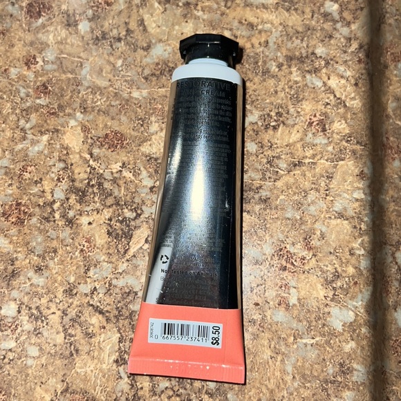 5 pk  BBW Restorative hand Creams - Picture 4 of 4